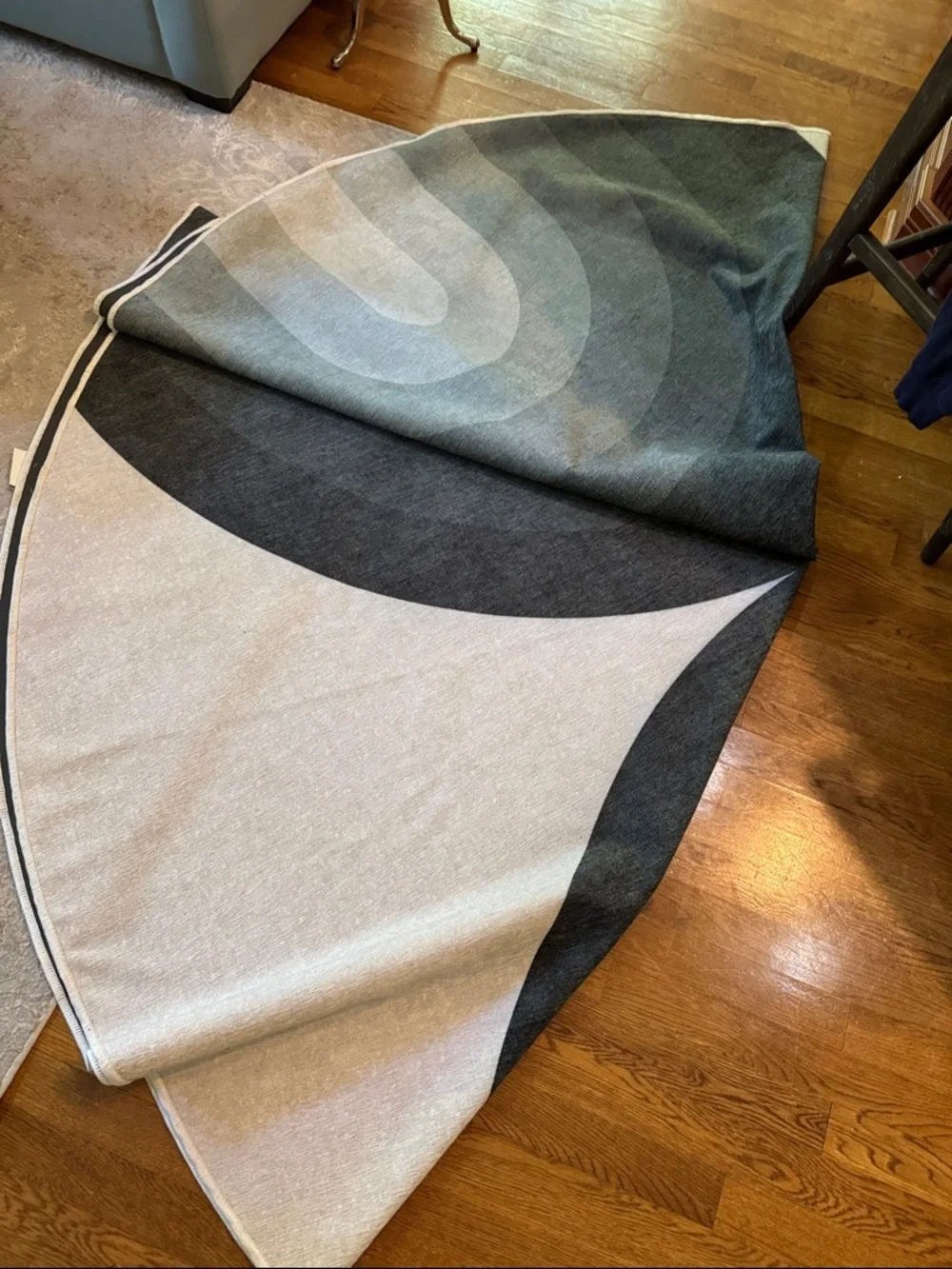 Ruggable Round Sage Green and Cream 8 ft round rug
